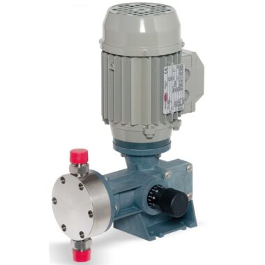 Membranska dozirna pumpa